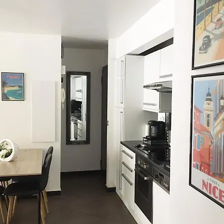 Apartamento 2room With Ac, 3 Min To The Beach, Small Garage