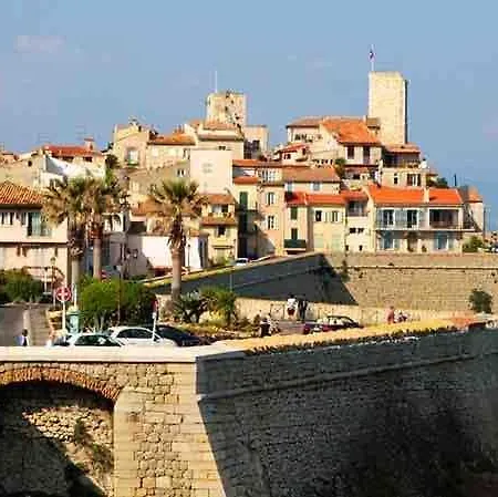 Lejlighed 2room With Ac, 3 Min To The Beach, Small Garage *