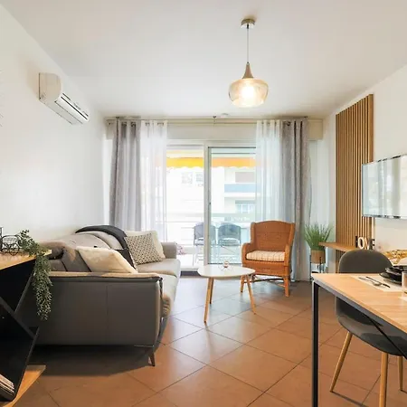 Apartamento 2room With Ac, 3 Min To The Beach, Small Garage Antibes