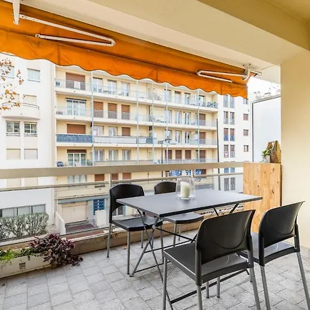 2room With Ac, 3 Min To The Beach, Small Garage Apartamento *